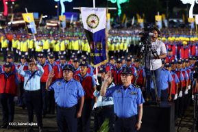 Conmemoración de los 45 años de fundación de la Policía Nacional y el Ministerio del Interior