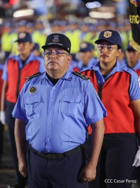Conmemoración de los 45 años de fundación de la Policía Nacional y el Ministerio del Interior