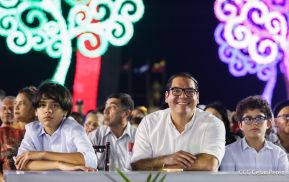 Conmemoración de los 45 años de fundación de la Policía Nacional y el Ministerio del Interior