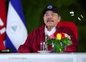 Desfile "La Paz Somos Todos" en saludo al 45 aniversario de fundación del Ministerio del Interior y la Policía Nacional