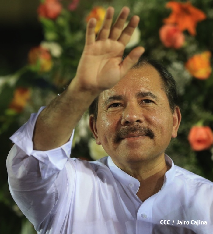 Daniel y Rosario celebran junto al pueblo el Día Internacional de los Trabajadores