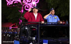 Desfile "La Paz Somos Todos" en saludo al 45 aniversario de fundación del Ministerio del Interior y la Policía Nacional