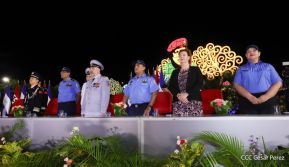 Desfile "La Paz Somos Todos" en saludo al 45 aniversario de fundación del Ministerio del Interior y la Policía Nacional