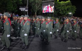 Desfile "La Paz Somos Todos" en saludo al 45 aniversario de fundación del Ministerio del Interior y la Policía Nacional