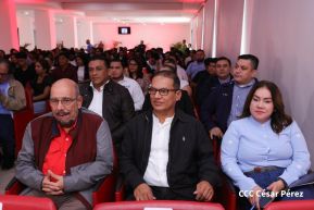 Autoridades nicaragüenses se reúnen con delegación de la República Popular China encabezada por Huang Xiaowei
