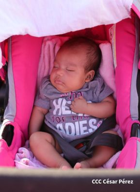  Caminata "Yo Corro por Ellas", por la prevención y lucha contra el cáncer de mama