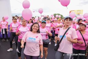  Caminata "Yo Corro por Ellas", por la prevención y lucha contra el cáncer de mama