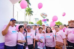  Caminata "Yo Corro por Ellas", por la prevención y lucha contra el cáncer de mama