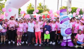  Caminata "Yo Corro por Ellas", por la prevención y lucha contra el cáncer de mama