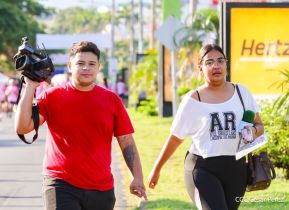  Caminata "Yo Corro por Ellas", por la prevención y lucha contra el cáncer de mama