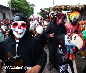 Los Agüizotes se toman las calles y avenidas de Masaya 
