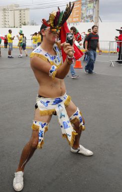 Brasil 2014: Seguidores de Brasil y México esperan encuentro