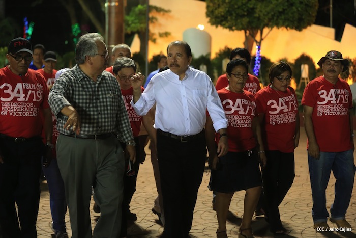 Daniel y Rosario celebran junto al pueblo el Día Internacional de los Trabajadores