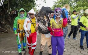 Cultura Nacional: Familias de Masaya participan del Tradicional Torovenado de Monimbó