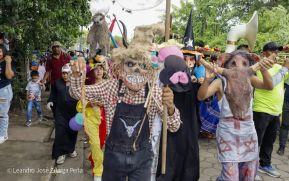Cultura Nacional: Familias de Masaya participan del Tradicional Torovenado de Monimbó