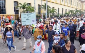Cultura Nacional: Familias de Masaya participan del Tradicional Torovenado de Monimbó