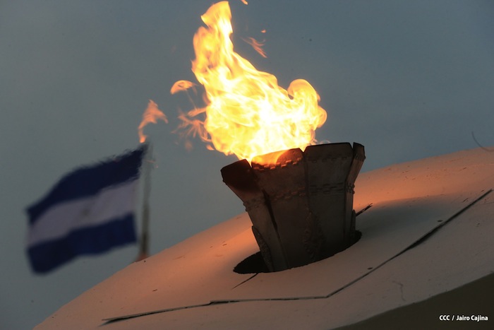 Daniel y Rosario celebran junto al pueblo el Día Internacional de los Trabajadores