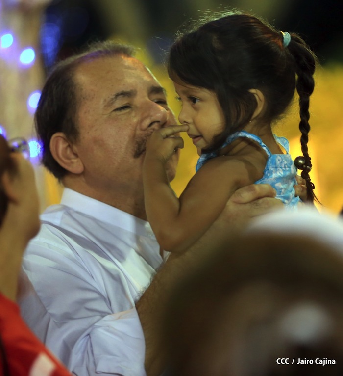 Daniel y Rosario celebran junto al pueblo el Día Internacional de los Trabajadores