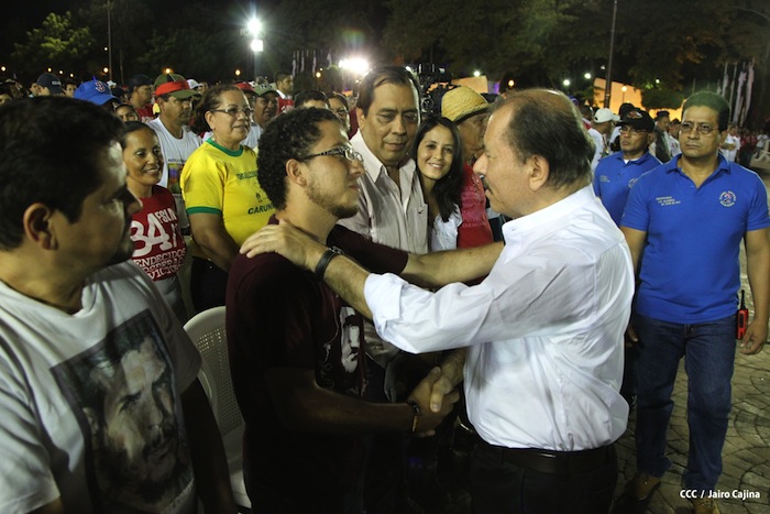 Daniel y Rosario celebran junto al pueblo el Día Internacional de los Trabajadores