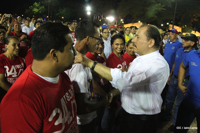 Daniel y Rosario celebran junto al pueblo el Día Internacional de los Trabajadores