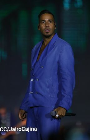 Nicaragüenses cierran ciclos con Aventura