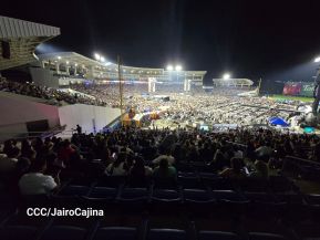 Nicaragüenses cierran ciclos con Aventura