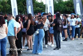 Nicaragüenses cierran ciclos con Aventura