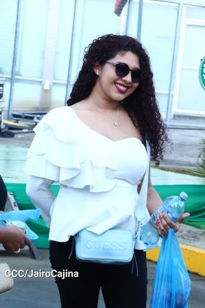 Nicaragüenses cierran ciclos con Aventura