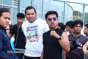 Nicaragüenses cierran ciclos con Aventura