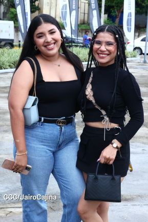 Nicaragüenses cierran ciclos con Aventura