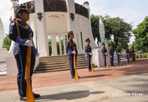 Nicaragüenses rinden homenaje al Comandante Carlos Fonseca a 48 años de su tránsito a la inmortalidad