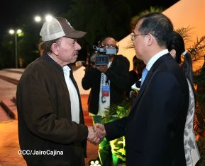 Comandante Daniel y Compañera Rosario en la XVIII Cumbre Empresarial China - Latinoamérica y el Caribe