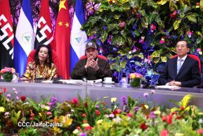 Comandante Daniel y Compañera Rosario en la XVIII Cumbre Empresarial China - Latinoamérica y el Caribe