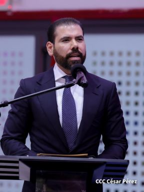 Comandante Daniel y Compañera Rosario en la XVIII Cumbre Empresarial China - Latinoamérica y el Caribe