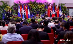 Comandante Daniel y Compañera Rosario en la XVIII Cumbre Empresarial China - Latinoamérica y el Caribe