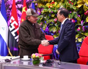 Comandante Daniel y Compañera Rosario en la XVIII Cumbre Empresarial China - Latinoamérica y el Caribe