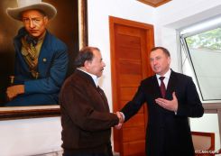 Presidente Daniel se reúne con Canciller de Bielorrusia