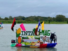 Río San Juan se viste de color y tradición en su vibrante carnaval