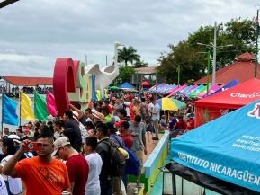 Río San Juan se viste de color y tradición en su vibrante carnaval