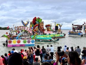 Río San Juan se viste de color y tradición en su vibrante carnaval