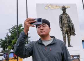 Flota de buses chinos para mejorar el transporte público de la Costa Caribe y el Pacífico