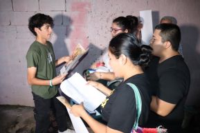 ¡María de Nicaragua, Nicaragua de María! Familias celebran la tradicional Gritería a la Purísima