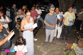 ¡María de Nicaragua, Nicaragua de María! Familias celebran la tradicional Gritería a la Purísima