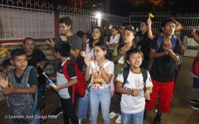 ¡María de Nicaragua, Nicaragua de María! Familias celebran la tradicional Gritería a la Purísima