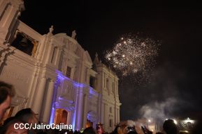 ¡María de Nicaragua, Nicaragua de María! Familias celebran la tradicional Gritería a la Purísima