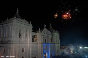 ¡María de Nicaragua, Nicaragua de María! Familias celebran la tradicional Gritería a la Purísima