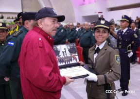  XXIX Graduación de oficiales del Centro Superior de Estudios Militares, General José Dolores Estrada Vado