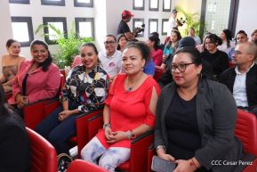 Comunicadores de RT y periodistas de Poder Ciudadano en intercambio de aprendizajes