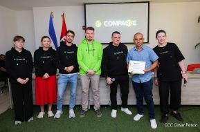 Comunicadores de RT y periodistas de Poder Ciudadano en intercambio de aprendizajes