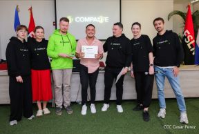 Comunicadores de RT y periodistas de Poder Ciudadano en intercambio de aprendizajes